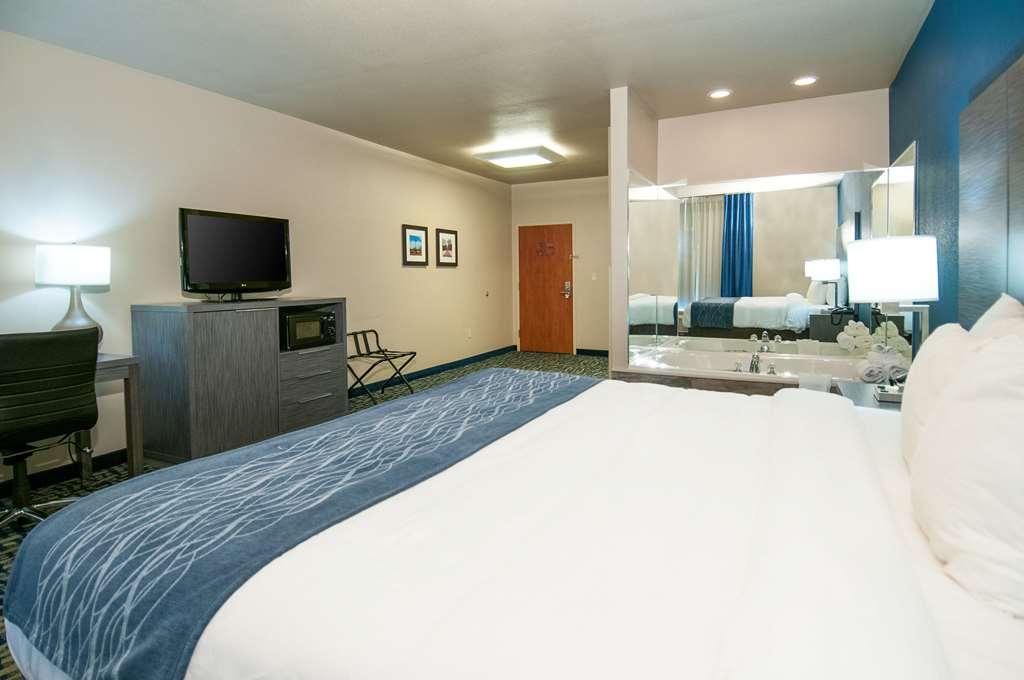 Comfort Inn & Suites Pauls Valley - City Lake Zimmer foto